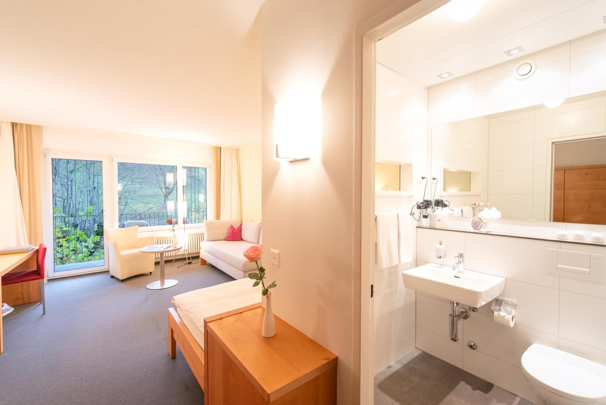 Hotel Bad Ramsach Läufelfingen Buitenkant foto