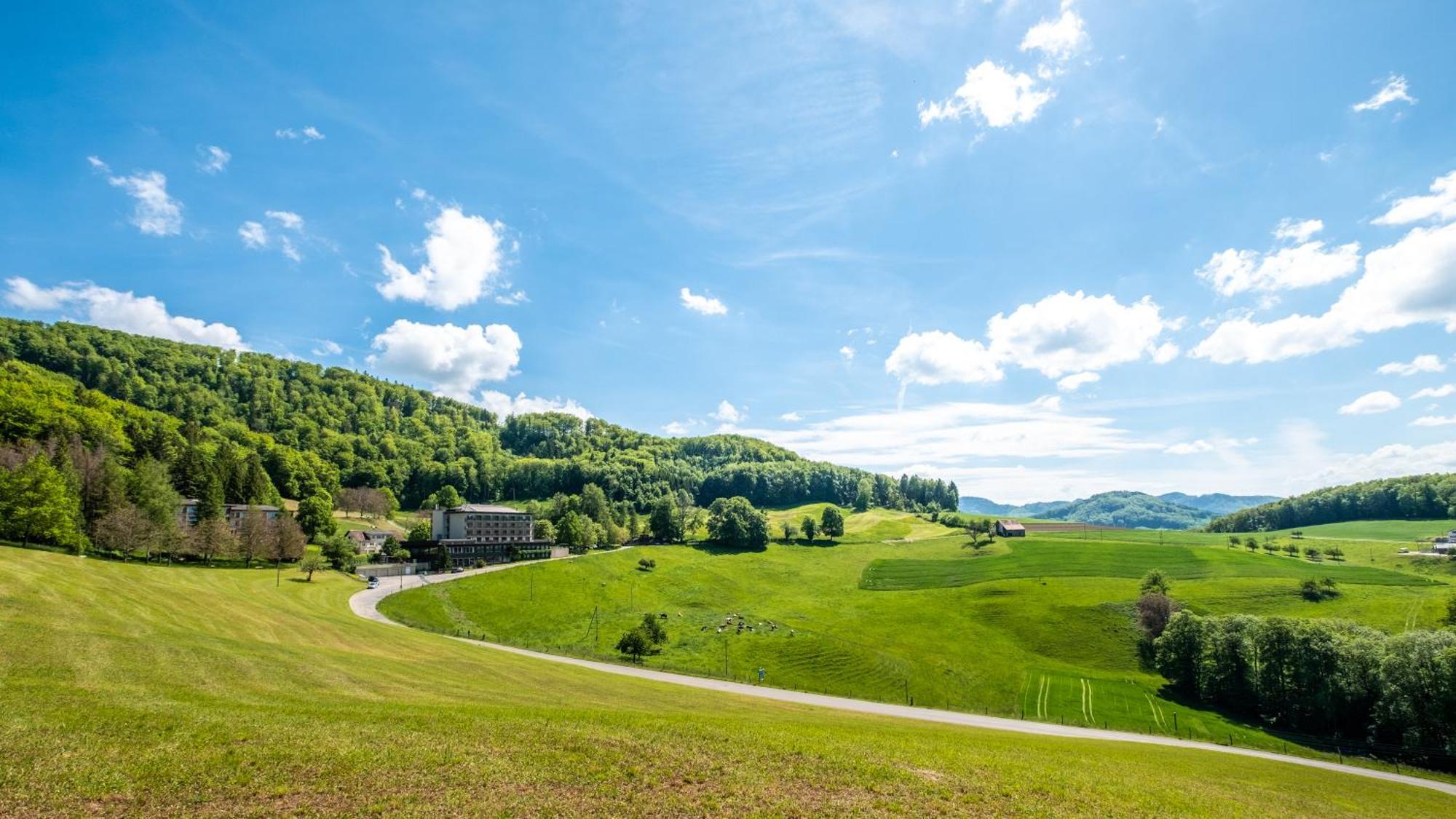 Hotel Bad Ramsach Läufelfingen Buitenkant foto