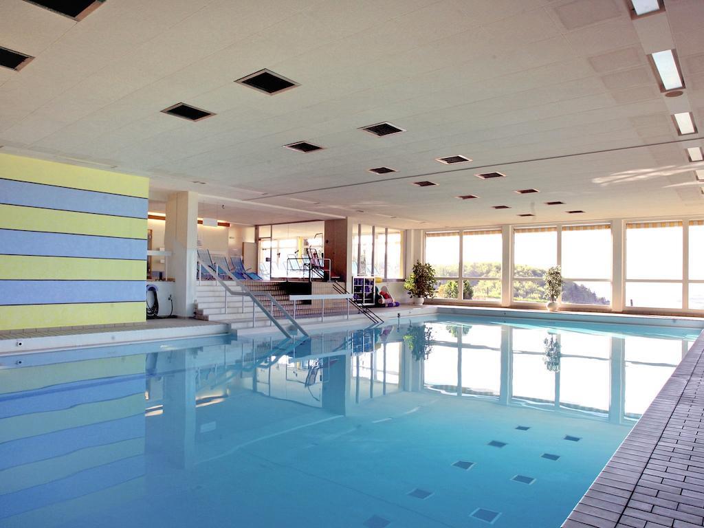 Hotel Bad Ramsach Läufelfingen Buitenkant foto